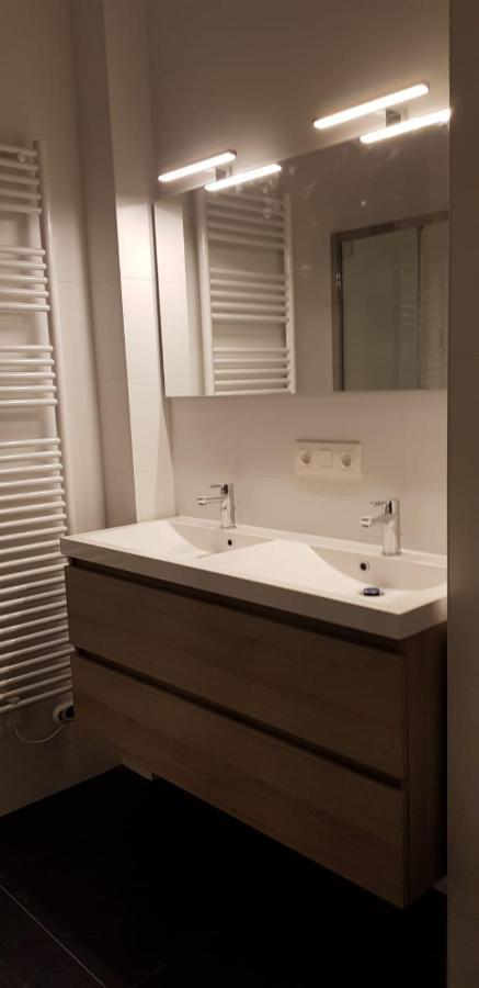 Nieuwbouwappartement Lippenslaan Met 2 Slaapkamers - Wifi - 6 Personen Knokke-Heist Esterno foto